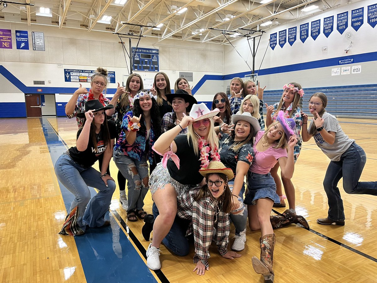 HOCO 2022 Day 3 is Hawaiian vs Country