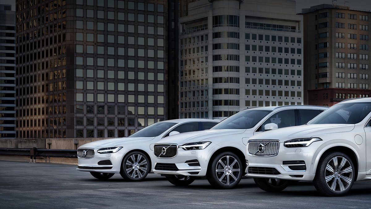 𝗪𝗘 𝗪𝗔𝗡𝗧 𝗬𝗢𝗨𝗥 𝗖𝗔𝗥! 🚘↔️🚘 
Our Snows #Volvo sites are in the search for some excellent Volvo stock. If you're looking to sell or part exchange against a New or Approved Used vehicle, then contact our Sales teams. 

Learn more here: bit.ly/3E28y46