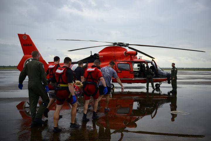 Coast Guard Auxiliary Association tweet media
