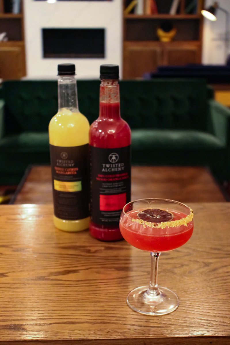 TwistedAlchemy's tweet photo. Get 15% Off all home Mixology with Code FALL15🎃💀🧛🏻‍♀️ https://t.co/43xfYrtFC2