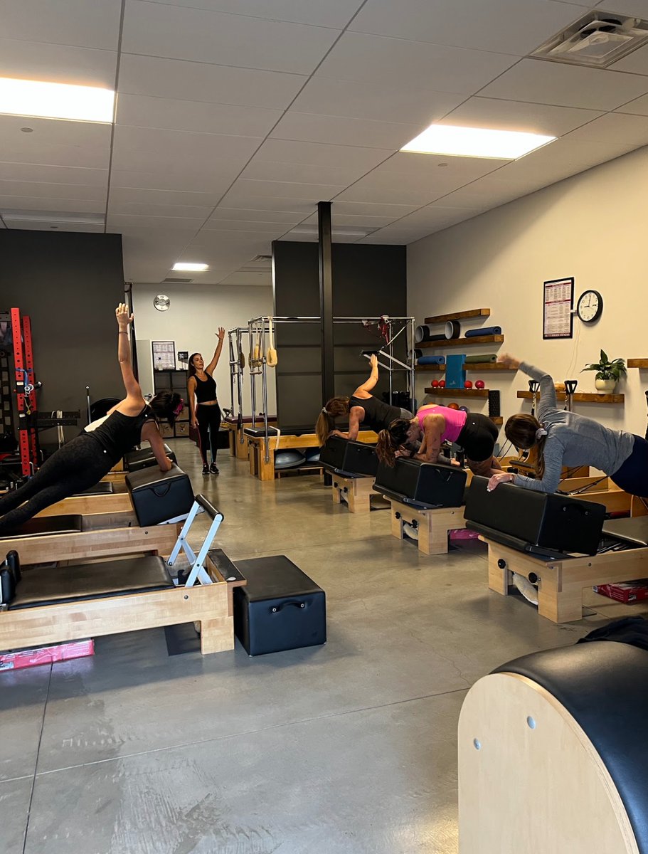 Who's ready to get their game face on? 👀✋

betterbodypilates.com
.
.
. 
#BetterBodyFitness #BetterBodyPilates #Pilates #PilatesClass #Fitness #FitnessClass #PersonalTraining #HIIT #CircuitTraining #FitnessMotivation