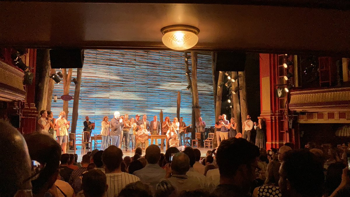 thedimby's tweet photo. @ComeFromAwayUK #IFoundMyHeart at the reopening show after covid! The atmosphere was incredible, the cast were incredible, and it was a truly unforgettable performance! https://t.co/P7VtP9s5Qn