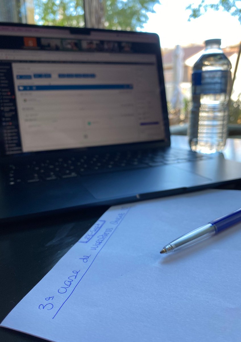 ¡Vamos con la tercera clase del curso de WordPress online de @aulacm 😊!

Esta vez desde el trabajo y con @ferserraanton ✌

#Equipo232 #WPOnline @jurgenbs89