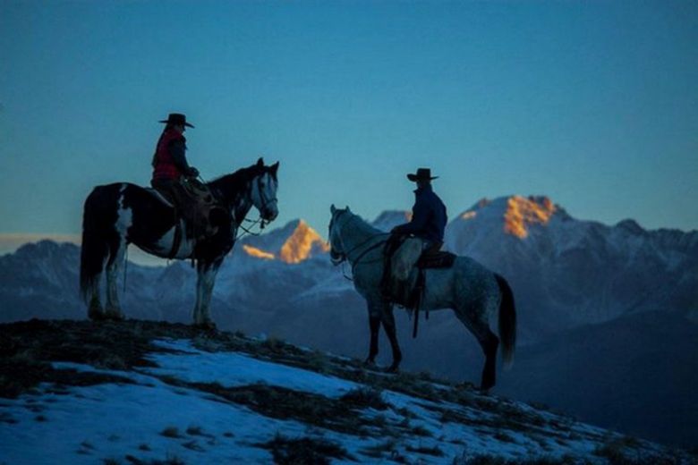 Rise and Shine (26 Photos) is.gd/Ouy4B3 #Adventure #Backpacking #Bikeadventure #Bikepacking #Bikepackinglife #Bikewander #Breakfast #Cabins #Camping #Coffee #Dogs #Getoutside #Getoutstayout #Hiking #Hikingculture #Keepitwild #Landscapes #Liveoutdoors