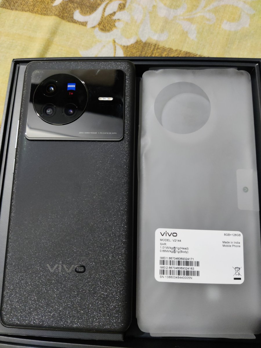 NikhilY13332921's tweet photo. Hello team,
I have raised the return request 2 times but it is getting cancelled . 
I Ordered Vivo x80 12 256 GB but i got 128 gb variant .order Id OD126064283052515000
please look into this matter 
#FlipkartBigBillionDays 
#Flipkart 
#flipkartscam 
@Flipkart 
@flipkartsupport https://t.co/VOoHn4ybCT