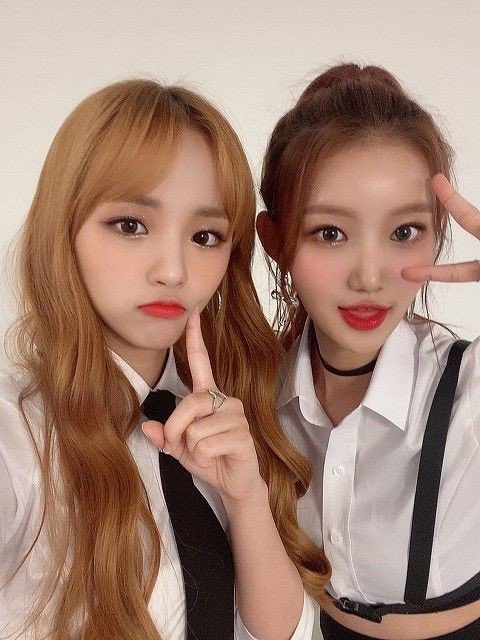 thinkingharin's tweet photo. Happy birthday to my love ayeon! i hope she has an amazing day 💗💗🥳 

#아연아_생일축하해 #HAPPY_AYEON_DAY #OurBearAyeon https://t.co/jrfCPKb9S6