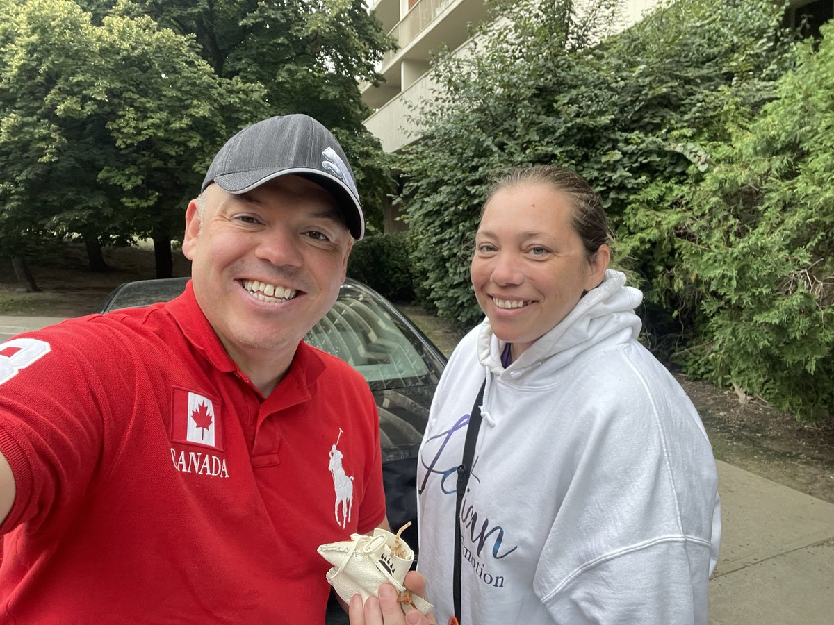 StarWarsCop's tweet image. Thx to this amazing lady for helping my unit and others get orange shirts for this Friday. I feel humbled to be supporting a small business run by an amazing indigenous family. Where your money goes matter. #OrangeShirtDay #truthandreconciliationday #sept30
