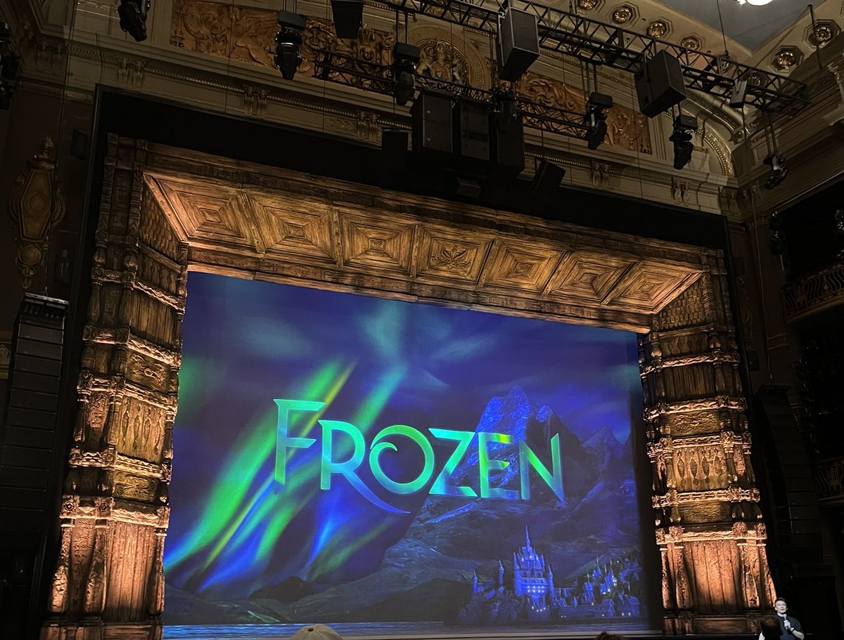 LindaCBLMGT's tweet image. Busy week as I mentioned…this afternoon we are at FROZEN open dress for the new company - so so proud of our MOLLY FRANCIS - West End Debut! What a show! Phenomenal Cast! Took the lovely @JocelynPrah as our +1!