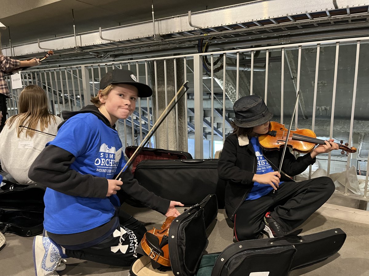 mvpschools's tweet photo. Students from our elementary and middle school summer orchestra programs performed the National Anthem at last night's @Twins game. Congratulations on an excellent performance! Photo credit: Carlos Gonzalez, @StarTribune. https://t.co/zCSs5RPjHi
