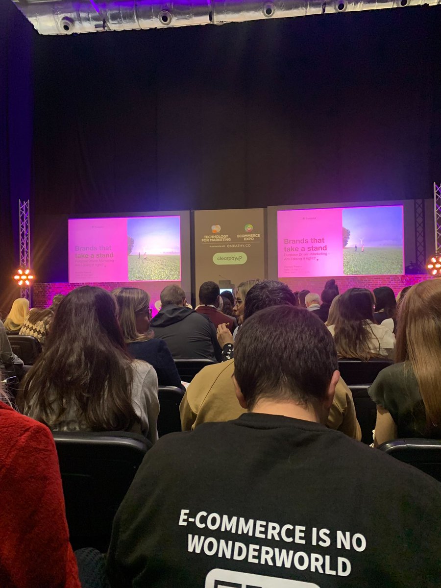 Full Comms. tweet media