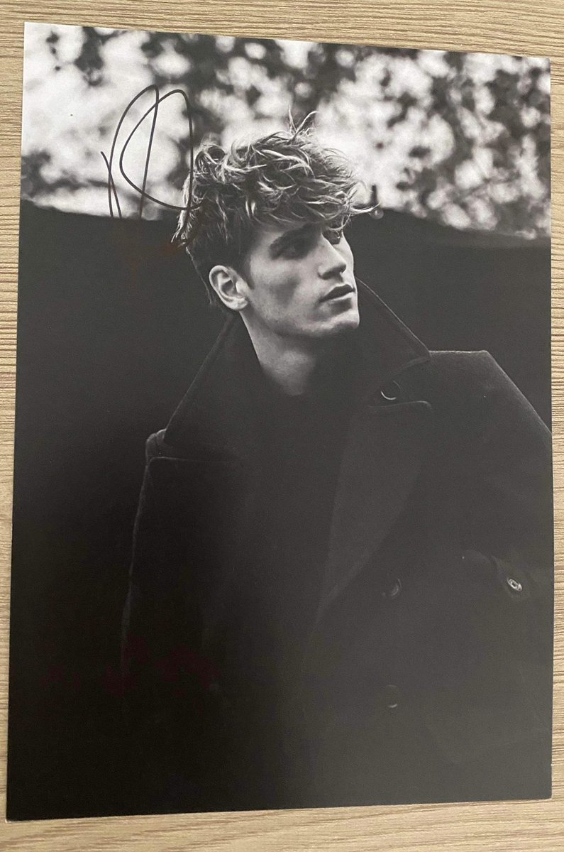 DreamitCon's tweet photo. #AutographWednesday Win an auto from Abigail Cowen, Danny Griffin, Elisha Applebaum or Jacob Dudman! Follow us, RT the tweet and tag 2 friends! // Gagne un autographe de Abigail Cowen, Danny Griffin, @elishaapplebaum & @jacobdudman_ ! Suis nous, RT le tweet et tague 2 amis! #Fate https://t.co/OZiti6YN9c