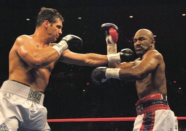 MaxxSportsInc's tweet photo. TONIGHT! #Streaming on #MaxxSportsTV Lights Out! Hosted by Jeff Michael, Grant Miles and Lou Savarese  @ 6pm (Central) @ 
https://t.co/edzcb9EOKI  #Boxxing #Texas #Box #Boxer #Pain #Love #War #Hope #ProBoxxing #Podcast #smackdown #grappling #raw #kickboxing #muaythai #fitness #… https://t.co/AXPIiNo04Y