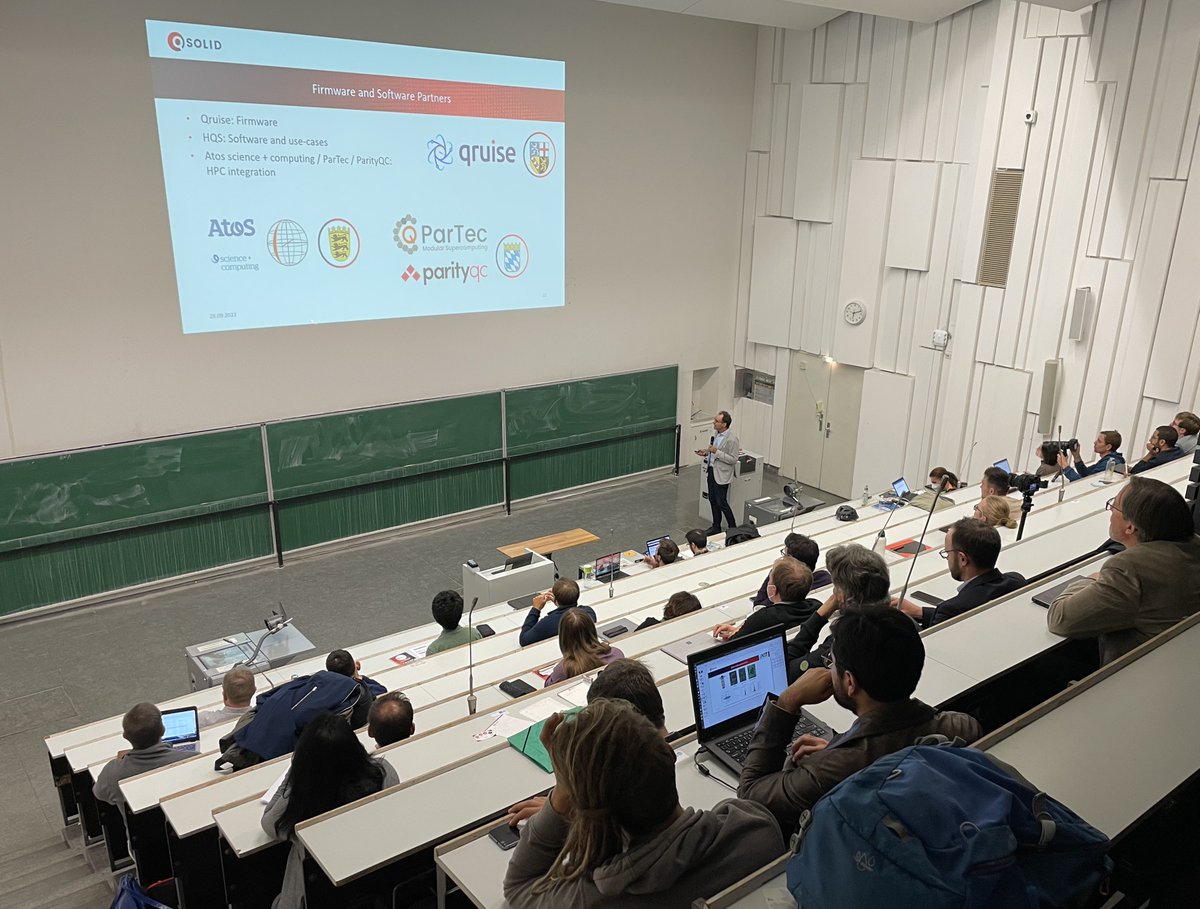 QSolid_DE's tweet photo. 📹 Currently, #QSolid coordinator @fwilhelm (@fz_juelich) is giving his 𝗼𝗽𝗲𝗻𝗶𝗻𝗴 𝘀𝗽𝗲𝗲𝗰𝗵 at the 𝗖𝗼𝗹𝗹𝗮𝗯𝗼𝗿𝗮𝘁𝗶𝘃𝗲 𝗠𝗲𝗲𝘁𝗶𝗻𝗴. Here are some impressions❗️ 👇 https://t.co/AoS8rlQdKC