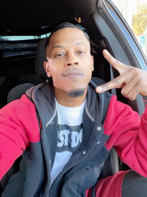 Hope y&rsquo;all having a good one! ✌🏽💯 https://t.co/t11A1pWsRK