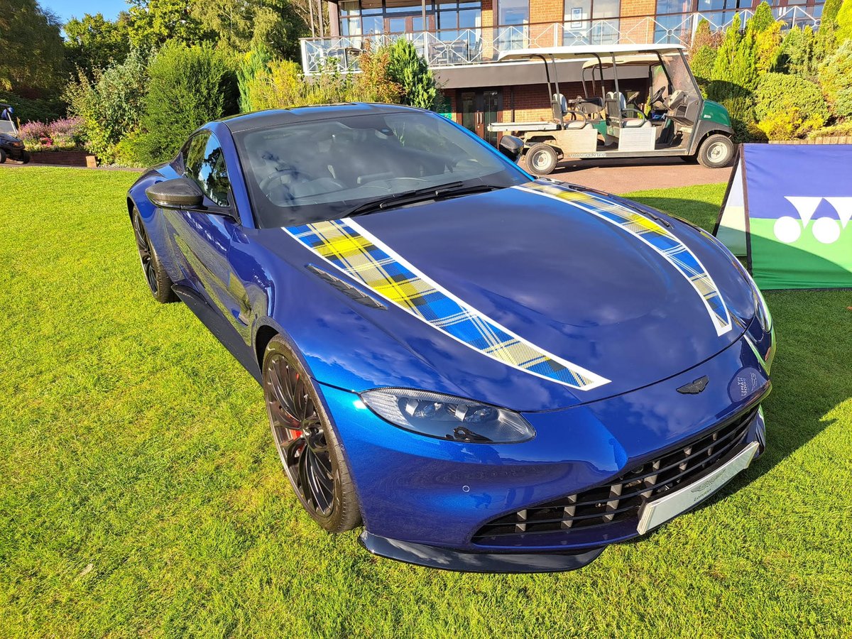 What a great day out at the Logan Invitational! Thank you to <a href="/KennyLogan/">Kenny Logan</a> &amp; <a href="/GabbyLogan/">Gabby Logan</a> for continuing to go beyond and above in their support of My Name'5 Doddie Foundation 👏