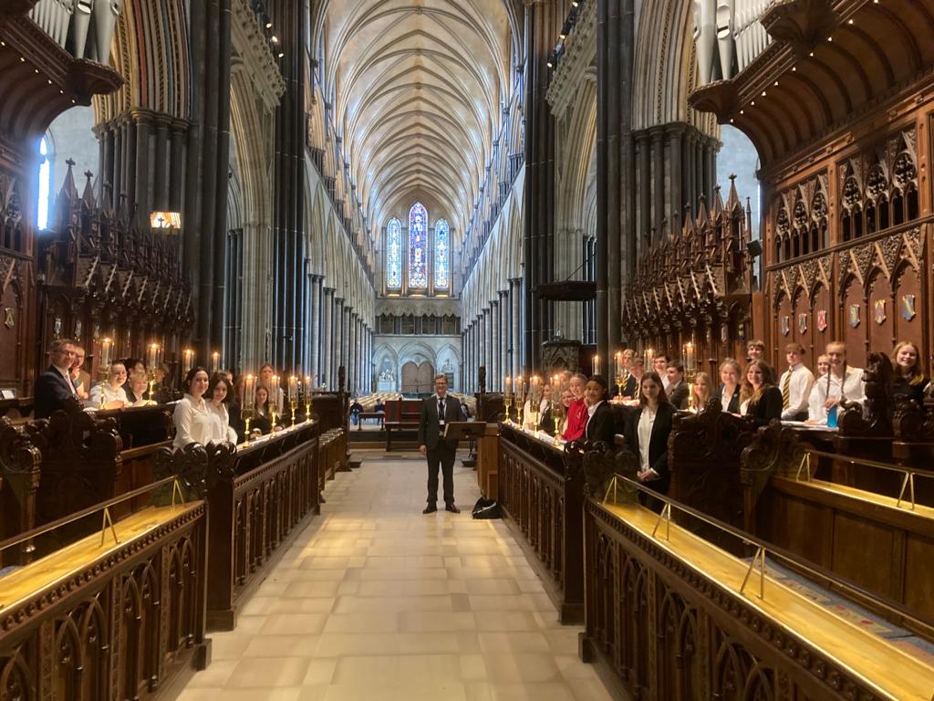 MonktonMusic's tweet photo. What an experience for our @MonktonBath Chapel Choir, singing in such exquisite surroundings - Evensong at @SalisburyCath #MonktonMusic #MonktonExpressiveArts #MonktonEnsembles #MonktonVoice https://t.co/ZDOx37Pkl6