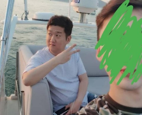pannchoa's tweet photo. Knets react to Park Minyoung's boyfriend's picture
https://t.co/v09ianc53a https://t.co/Wxm5SarIA5
