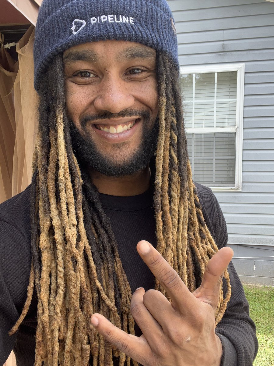 fbggBillyDGoat's tweet photo. 🗣 S/O TO @pipelinegg for blessing me with some Fall/Winter Merch! 

Don’t forget to use promotional code ‘BillyDGoat’ at checkout for 10% off signup! https://t.co/JQh8jYdsOI