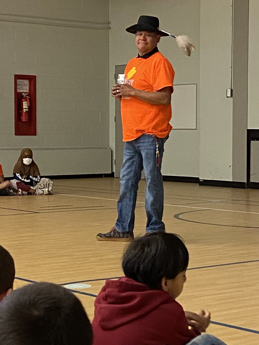 PatrickAirlie School tweet media