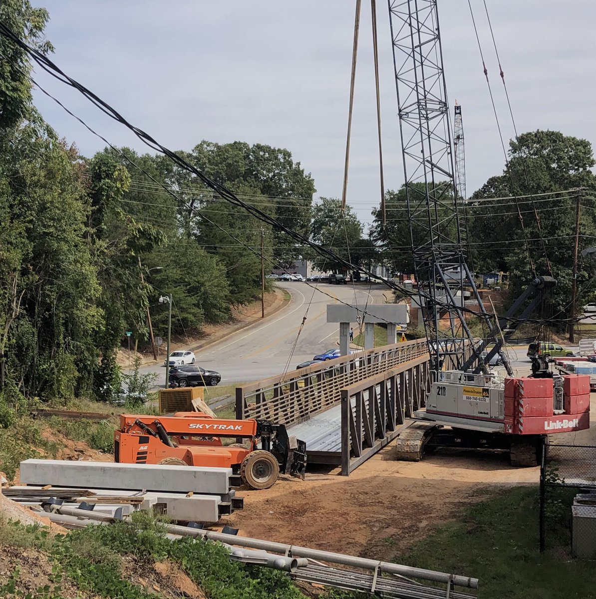 DoweDorothy's tweet photo. COMING TONIGHT…the bridge over Laurens Road for the new SRT ExtensThis bridge will be installed near Willy Taco. It will ultimately connect the new trail extension to Cleveland Park.

LAURENS ROAD WILL BE CLOSED IN THIS AREA TONIGHT 9 pm UNTIL 6 am TOMORROW. https://t.co/eq0HaPxGt2