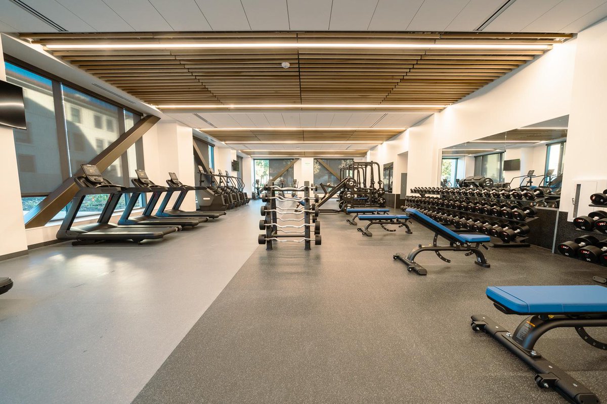 pomonacollege's tweet photo. Pomona-Pitzer’s new Center for Athletics, Recreation and Wellness opens Friday, October 14! Early access for students, faculty and staff from Pomona and Pitzer Colleges starts Oct. 10, with drop-in tours, wellness speakers and fitness classes. @Sagehens 

https://t.co/mYND5BQWY3 https://t.co/XPxRnJtXVf