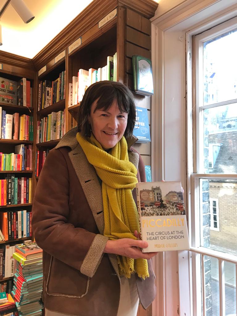 MidgeGillies's tweet photo. I got to hold my new baby (book) in @ToppingsEly  this afternoon. The cover is lovely. Thank you @TwoRoadsBooks @johnmurrays https://t.co/SauRVbL58K