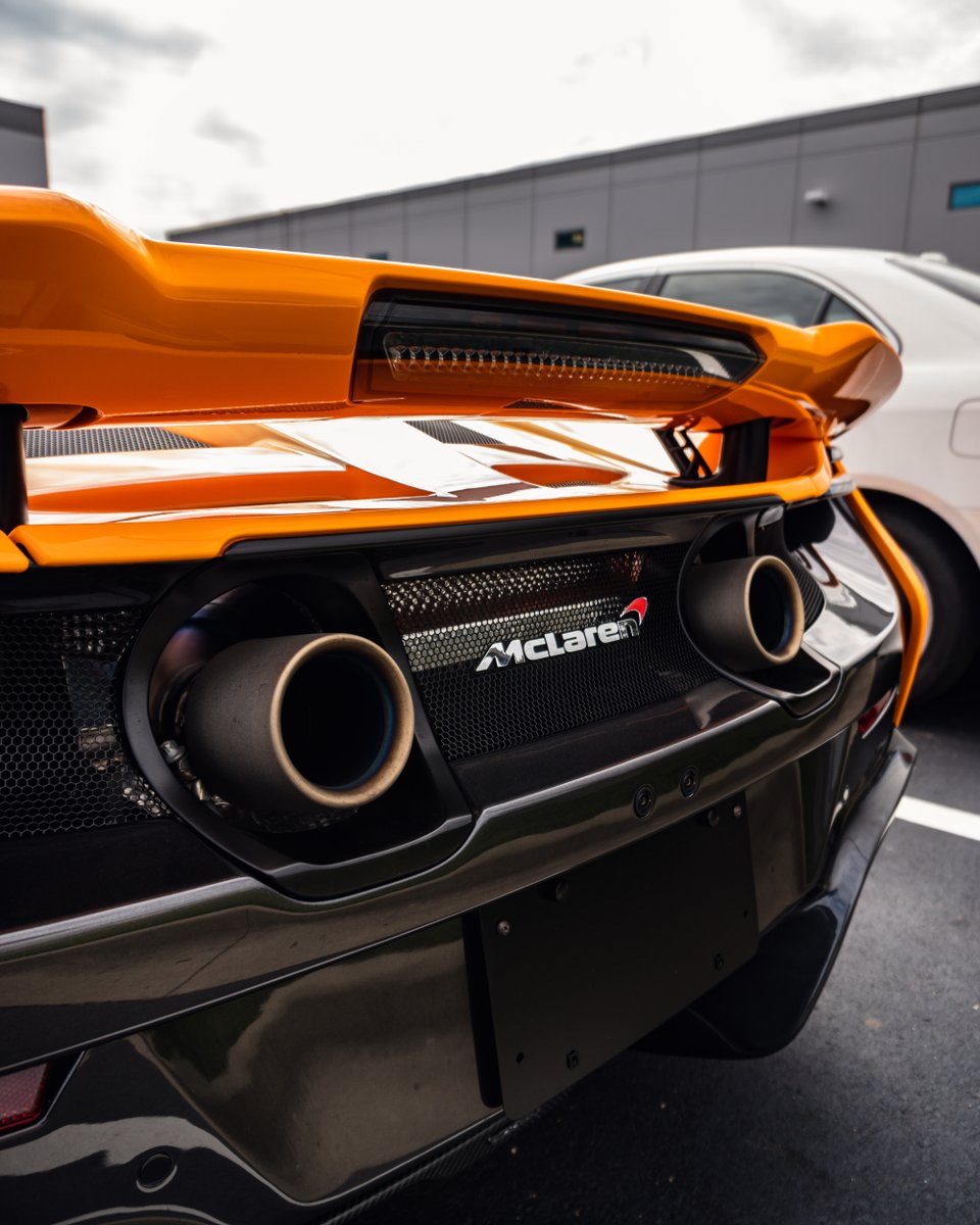 675LT

Load in 4k.