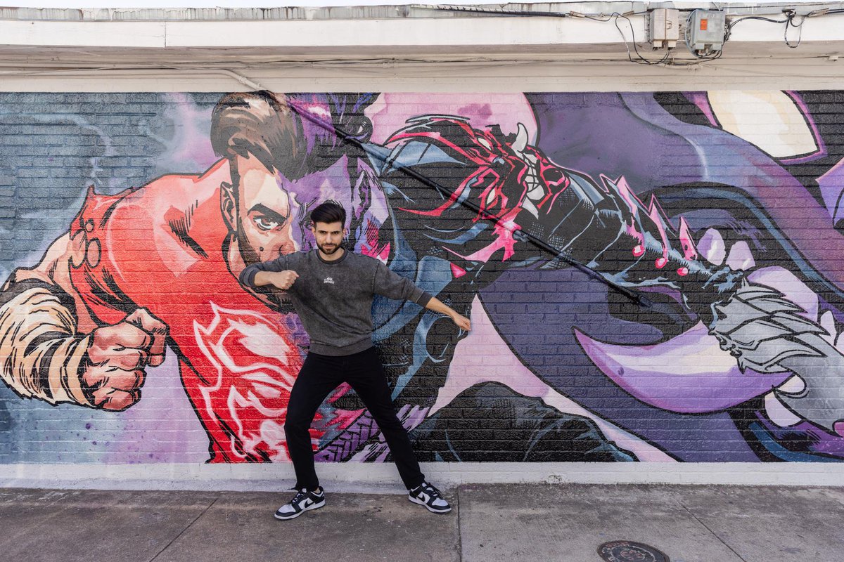 SypherPK's tweet photo. Had to drop one final surprise on y’all to celebrate my Icon Series  👹

My loading screen is now a massive mural in my hometown of Austin, TX.

Thank you @fortnitegame, this whole experience has been one I'll never forget. https://t.co/TLQhuObown