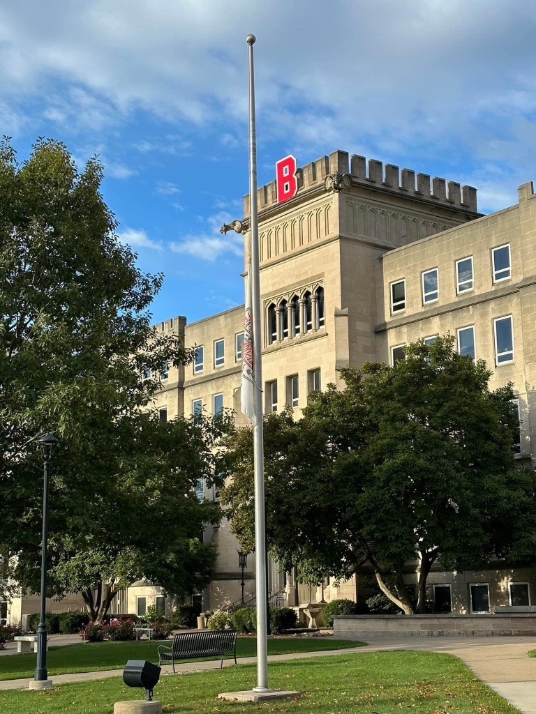 Our deepest condolences to all of those mourning the loss of Dr. Ed Bond, Professor of Marketing and Director of Supply Chain Management at Bradley University. Dr. Bond was a great influence on everyone who had the great pleasure of learning from, and being mentored by, him.
