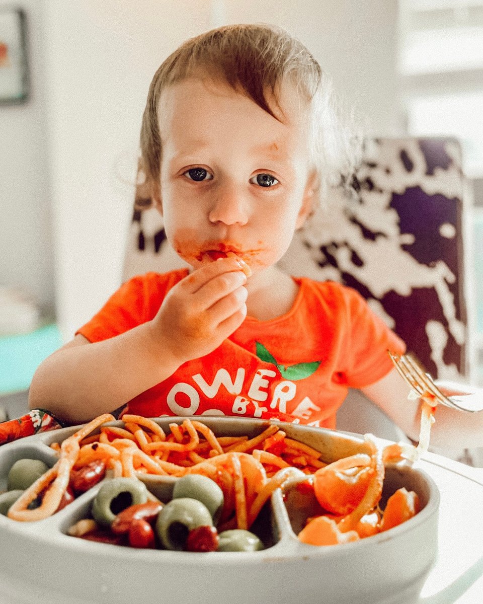 Di fretta? In a hurry? Easy peasy pasta a casa! Bambini (kids) menu! Order pickup or delivery: toasttab.com/lacollina/v3/

📸: @emilygoodstein