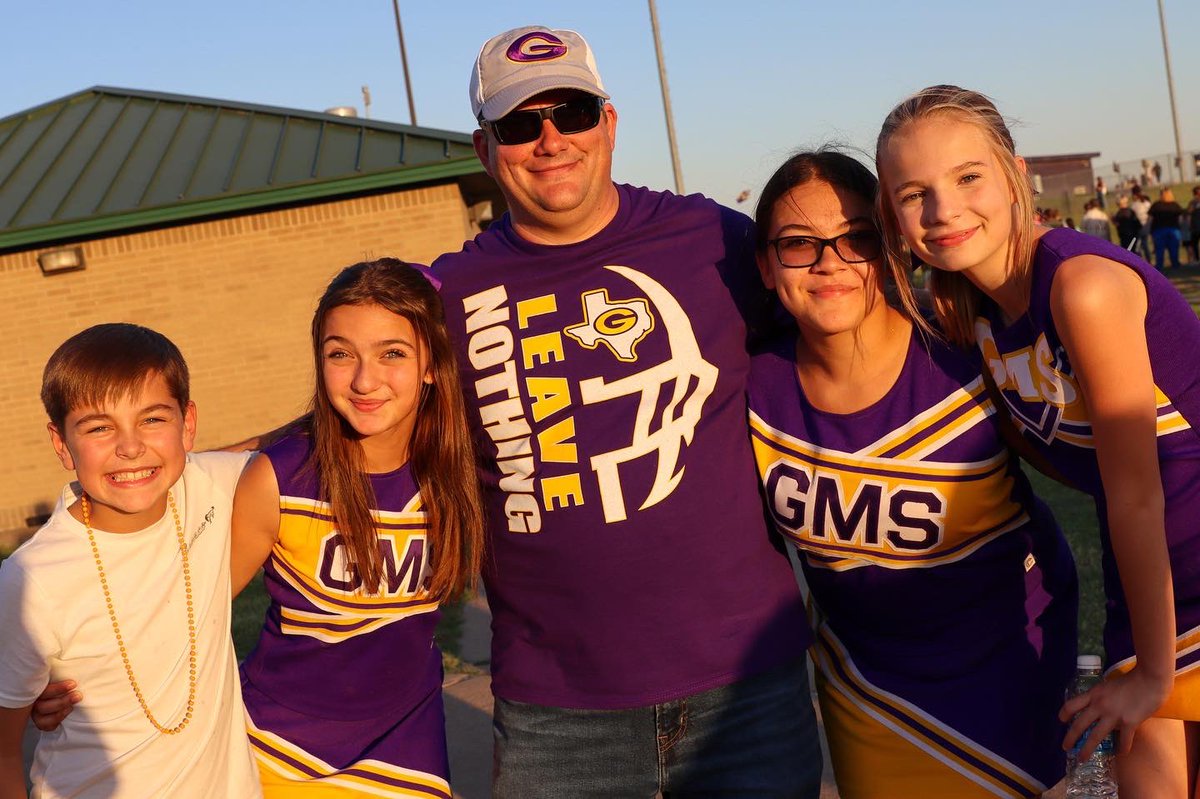 granburyisd's tweet photo. GMS held a Fall Festival providing families a fun event to build relationships while raising PTO funds.  #PirateFamily https://t.co/NrX9G0lcA9