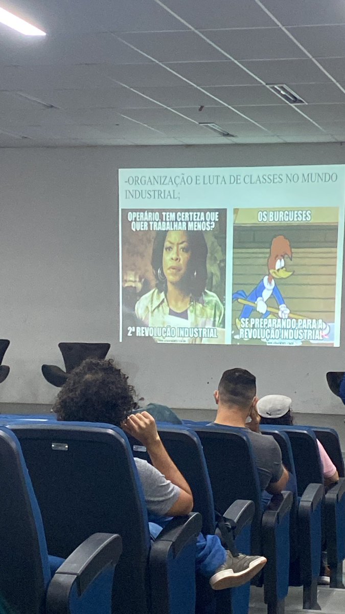 alesssonog's tweet photo. Na formação de professores e a linguagem da internet em sala de aula.
#formacaodeprofessores
#Memes https://t.co/PnnwCZl1uv