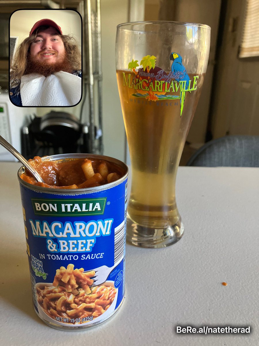 Floridaman's tweet photo. breakfast of champions https://t.co/bs119QdODS
