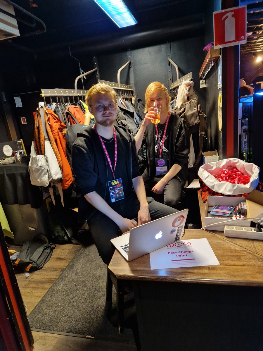 NGS_Kajaani's tweet photo. Vibes from this evening at Rock House Kulma. ✨✨ @NGS_Kajaani @IgdaKajaani 
#NGS2022 #northerngamesummit https://t.co/vxB9UVuerJ