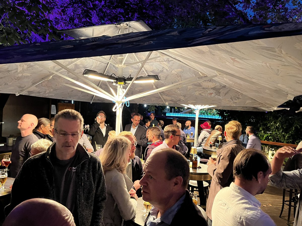 PixelJonas's tweet photo. Late night discussion with customer and partners at the 19. #OpenShiftAnwendertreffen. It was a great day 🥳. Looking forward to next year. @RedHatDACH https://t.co/VTtTBOY3Vd