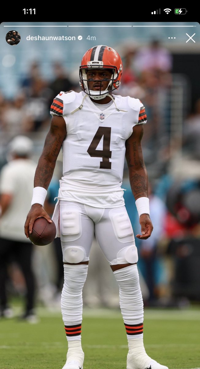 JAYALNOCAP's tweet photo. Deshaun Via Instagram

That boy ready ready 👏🏾🤞🏾 #Browns https://t.co/uVhnCCXAuI