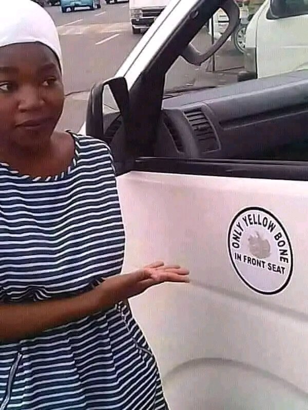 gatsheni_xolo's tweet photo. Taxi violence https://t.co/Rl1CEDMxGz
