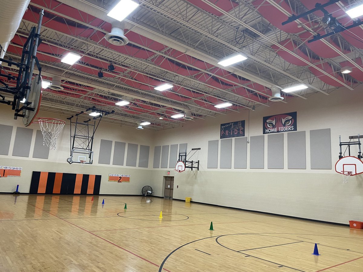 ChrisWoofter's tweet photo. Happy to see the new acoustical panels in the Gurney gym are reducing echoes; making the space perform better for learners. Next space at Gurney will be the multipurpose room/cafeteria. #cfevs #CFconstruct keep up the great work @GurneyPE new LED lights in both spaces too! https://t.co/vvOTMhq9WR