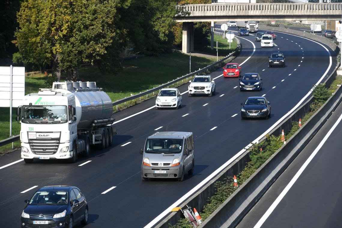 CourrierPicard's tweet photo. La régulation variable des #vitesses en vigueur sur l’#A1 dès le 3 octobre https://t.co/e2MG2mBOpX https://t.co/ru5FhV638Q