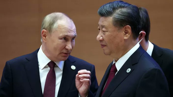 tcabarrus's tweet photo. J'entends sur #BFMTV que "la #Chine ne veut pas être dans le camp des perdants." C'est ce qui explique que #Pekin ait demandé à #Moscou un cessez-le-feu et même des négociations. #XiJinping aimerait jouer les #mediateurs avant le congrès du #particommuniste chinois le #16octobre https://t.co/kdsy8ErnYv