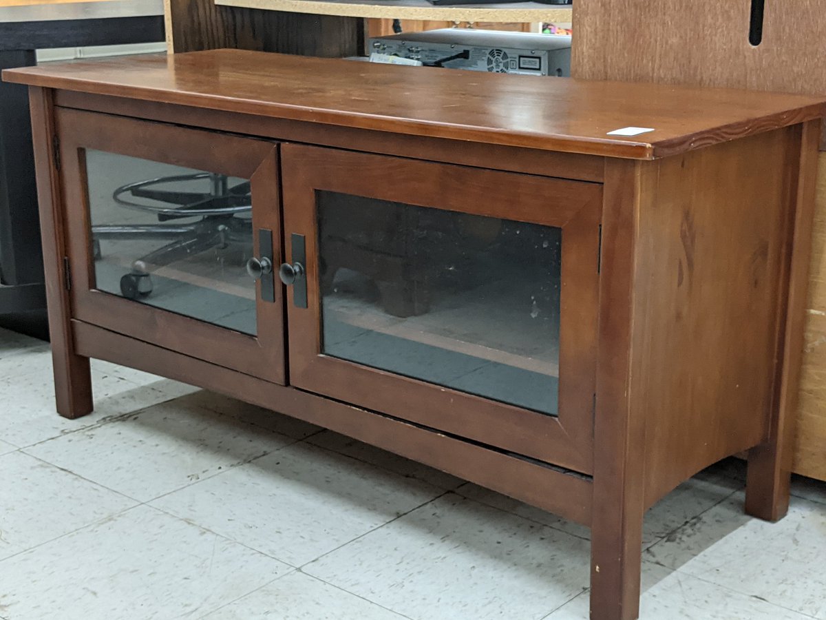 New arrivals!!!

#dropinncr 
#thrifting 
#HopeHelpHealing 
#blessingreaction