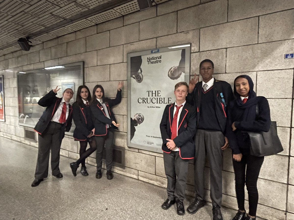 DramaLPS's tweet photo. So good to be back seeing live theatre with our students! Superb performance of The Crucible @NationalTheatre - thank you. Can’t wait to get stuck into our performance extracts next week; students are well &amp; truly inspired! 🎭 #BeKnowledgeable #BeaLearner #LP50 @langdon_park https://t.co/ibeU0wN7uS