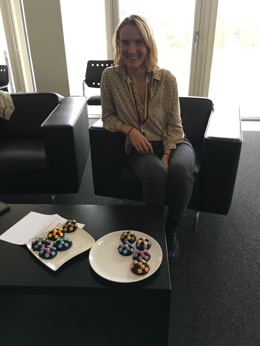 Nicola Spaldin tweet media