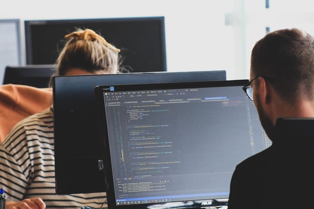KotlinFactory's tweet image. Using Scala or Kotlin for Your Next Project? 👨🏽‍💻
⇓
#kotlin #scala #codingproject #programminglanguages #scaladeveloper #kotlindeveloper #programmers #appdevelopment #coding #programming #tech #kotlinfactory
⇓
staffaugmentation.blog/2022/03/30/usi…