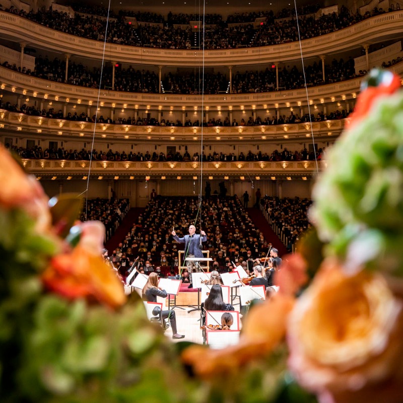 The flowers have arrived, the mics are hung, and the stage is set. We can’t wait to welcome you back to Carnegie Hall for Opening Night of our 2022–2023 season! Join us tonight: bit.ly/3E1bjmo