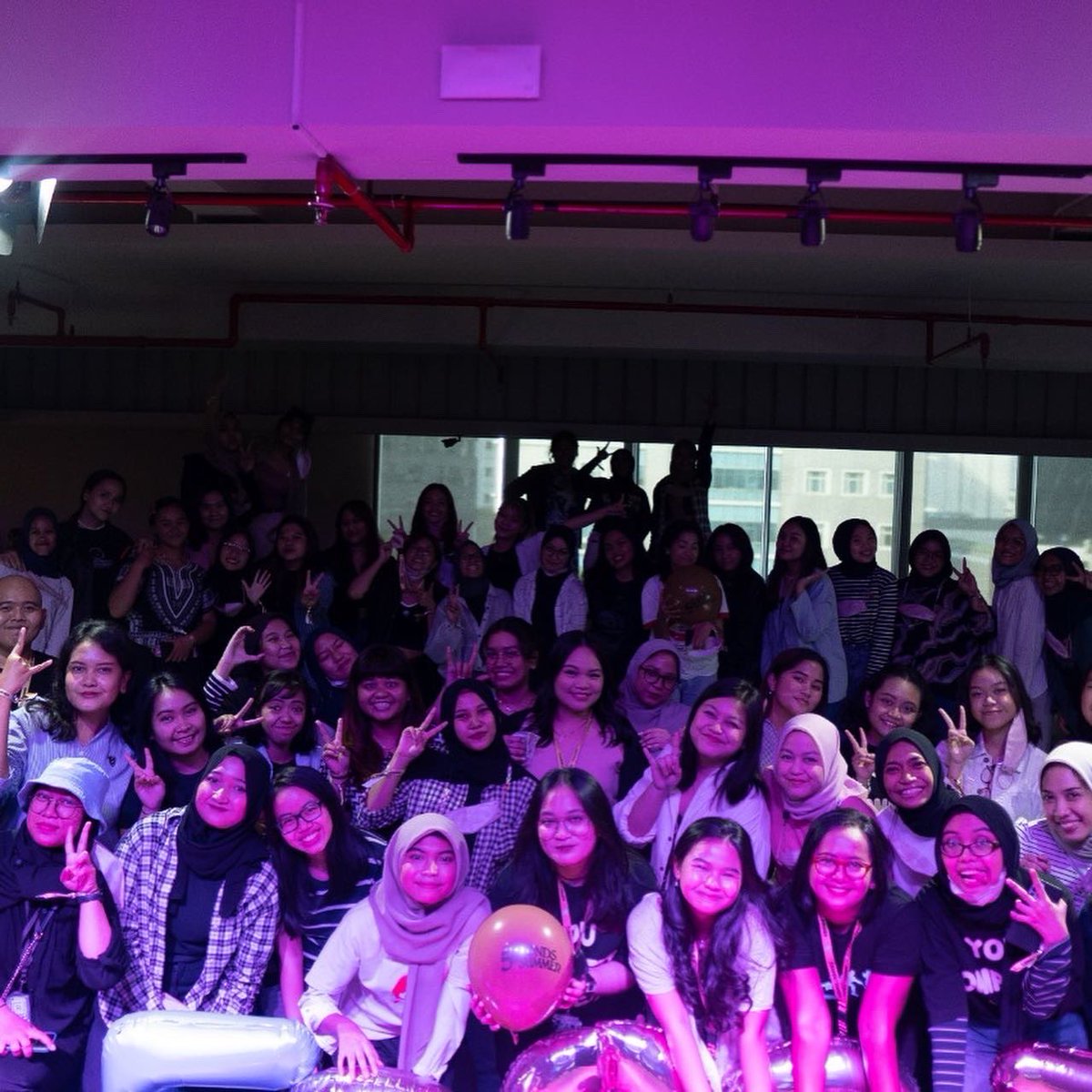 INDONESIAN 5SOSFAMS tweet media