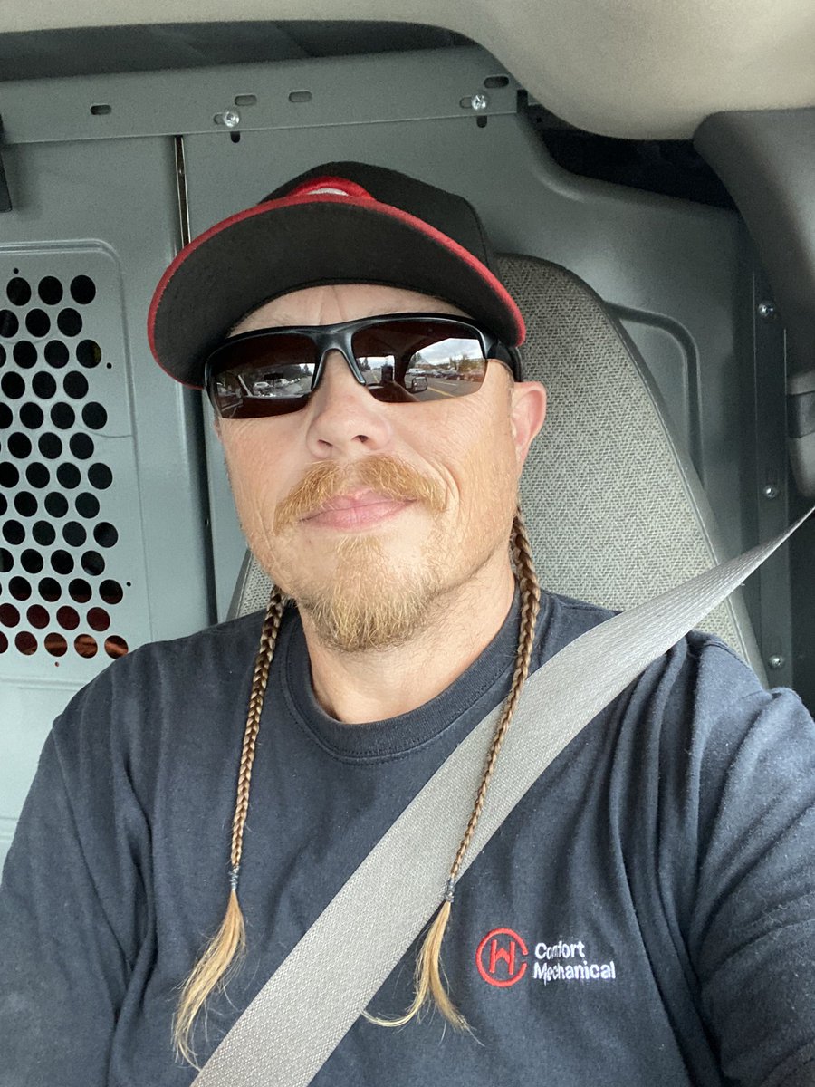 DJKingJam's tweet photo. Another day on this rock. Like it or not, Iโm still here. ๐ช๐ผ๐ฏ #itkeepsgoing https://t.co/5HcmyyeqJ7