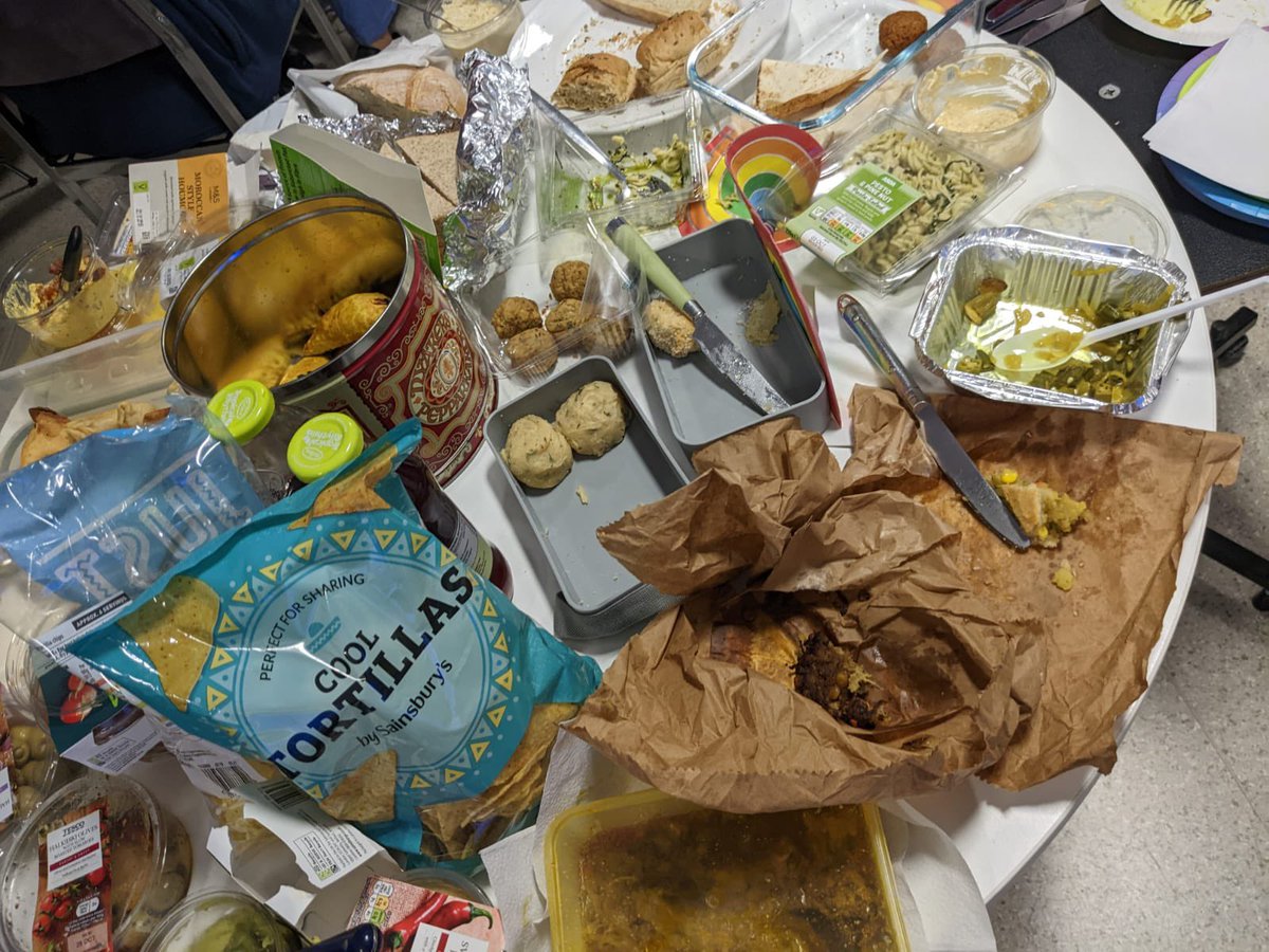 RLH Dietitians tweet media