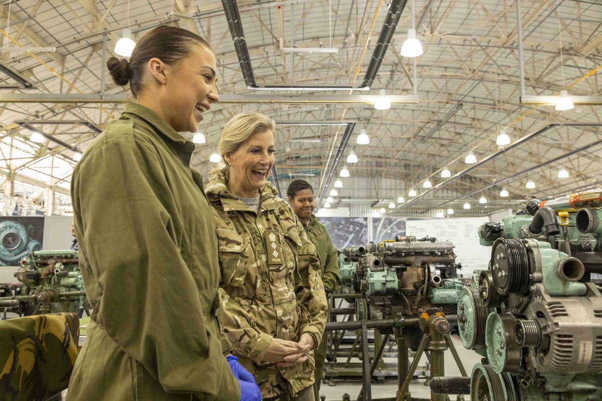 The Countess of Wessex has made her first visit to @Official_REME headquarters since becoming Colonel-in-Chief of the Corps - a role previously held by The Duke of Edinburgh. 🔗 royal.uk/countess-wesse…