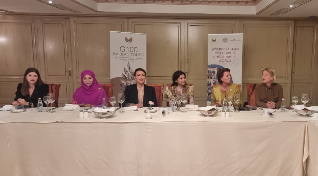 evisikopliku's tweet photo. 📌 Day 5, Pristina (2/2)
Welcoming dinner with @rccint #regionalnetwork of #womeninentrepreneurship and @G100wefleaders amongst inspiring #womenentrepreneur #successtories https://t.co/x1Fp72Hz4Y
